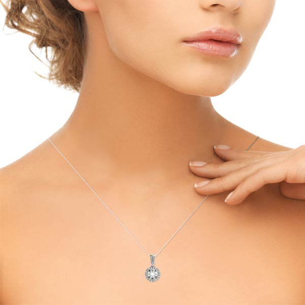 Halo of Brilliance Diamond Pendant 1 ct