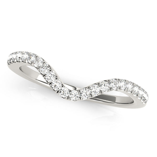 Elegant Twisted Design Band