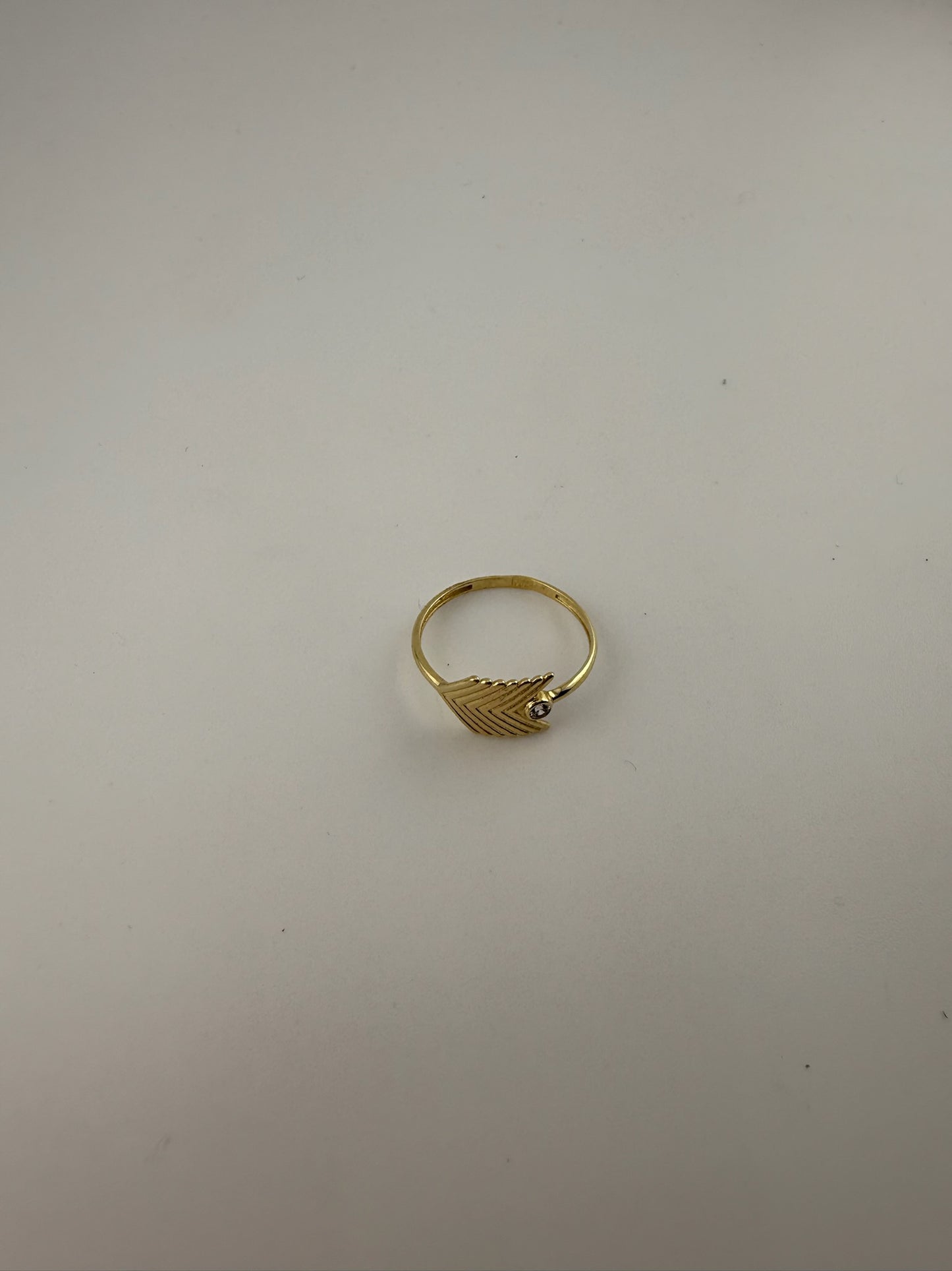 Dainty ring solid 18k gold