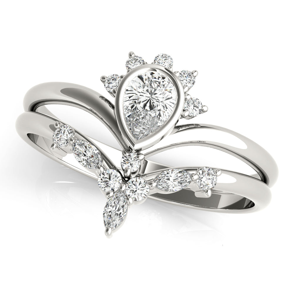 Pear-Shaped Diamond Halo Ring Set