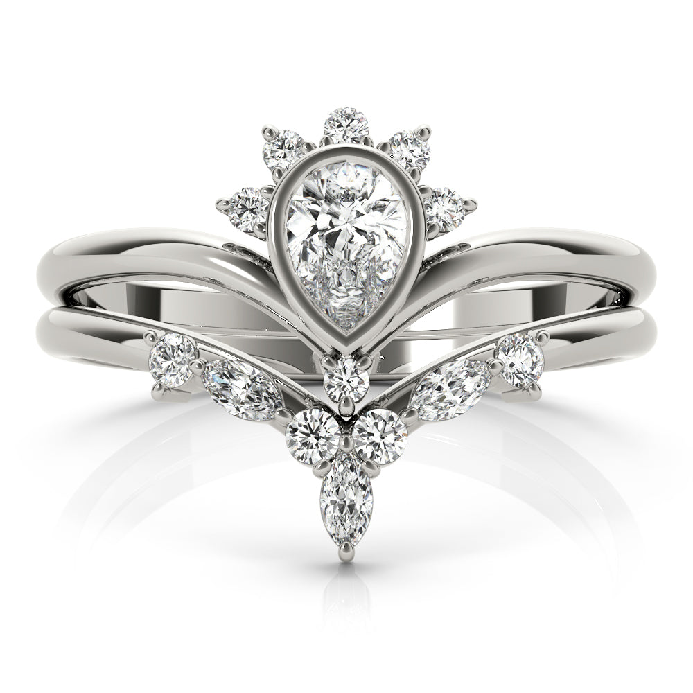 Pear-Shaped Diamond Halo Ring Set
