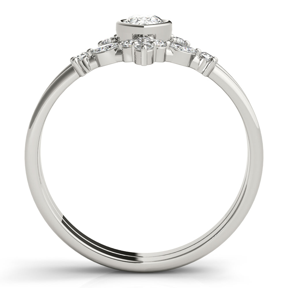 Pear-Shaped Diamond Halo Ring Set