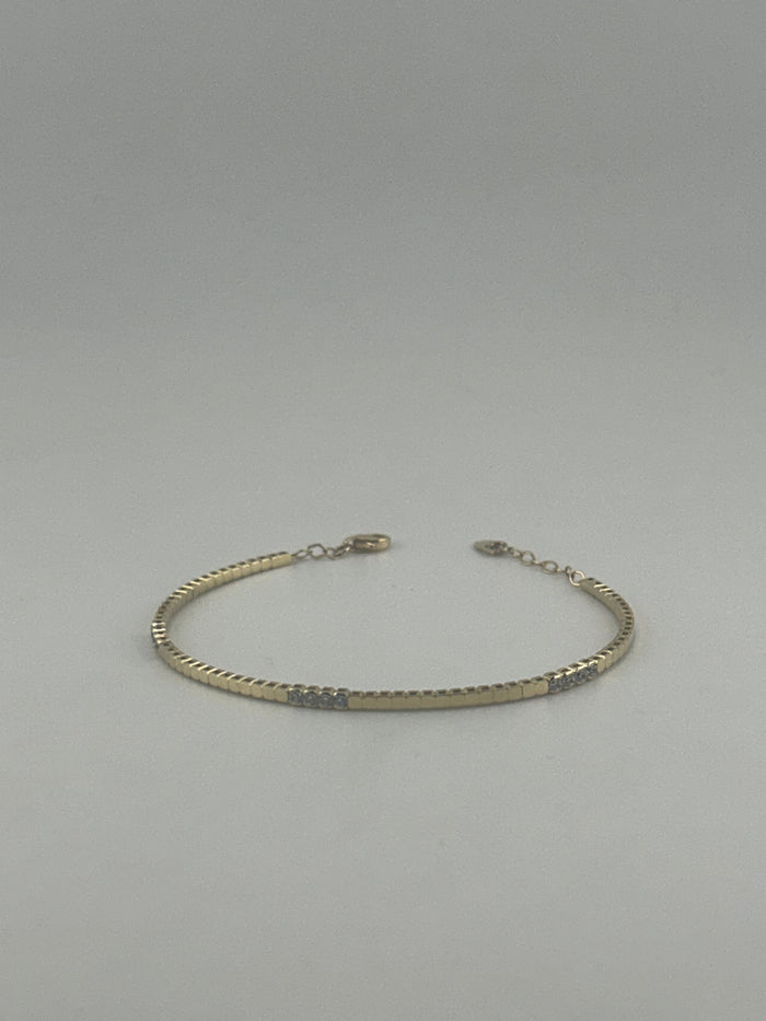 18K Yellow Gold Cubic Zirconia Bangle