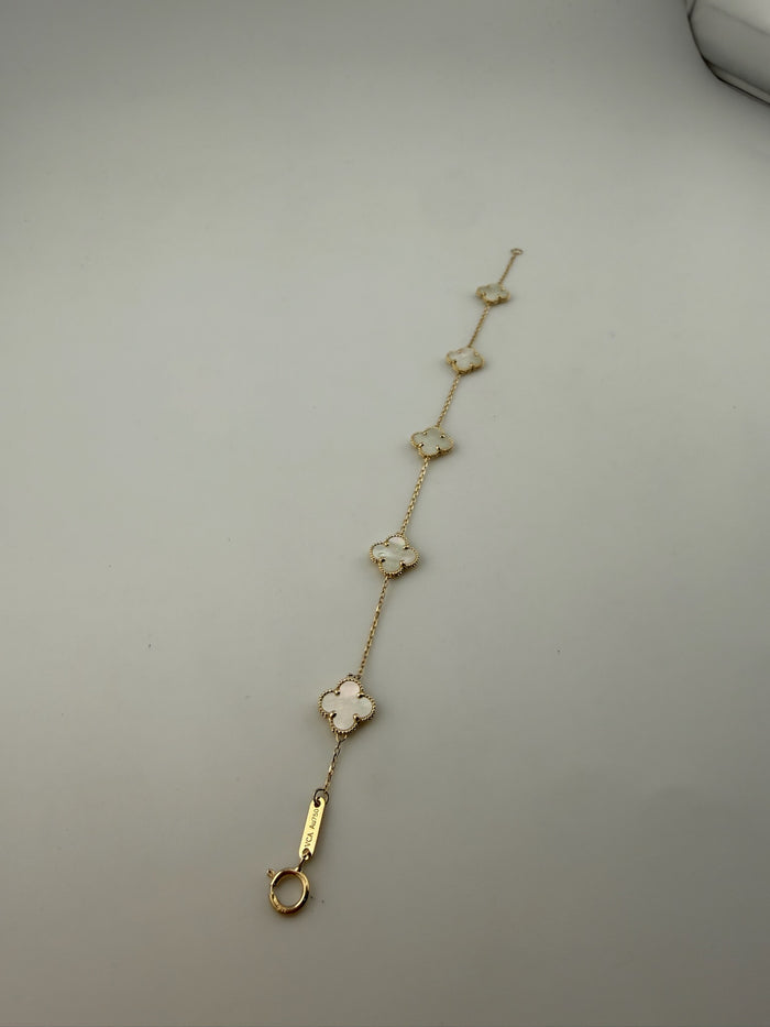 Small 5 clover bracelet solid 18k gold with premium vinyl stones (white)