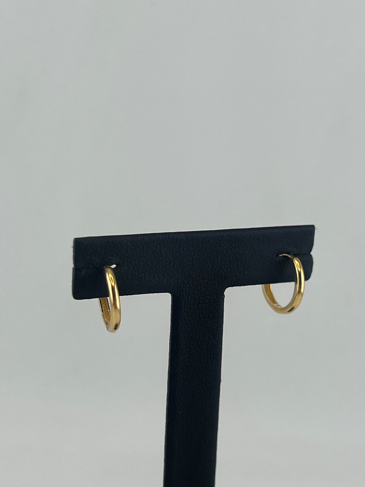 18K Solid Gold Essential Polished Huggie Hoops - Image 3