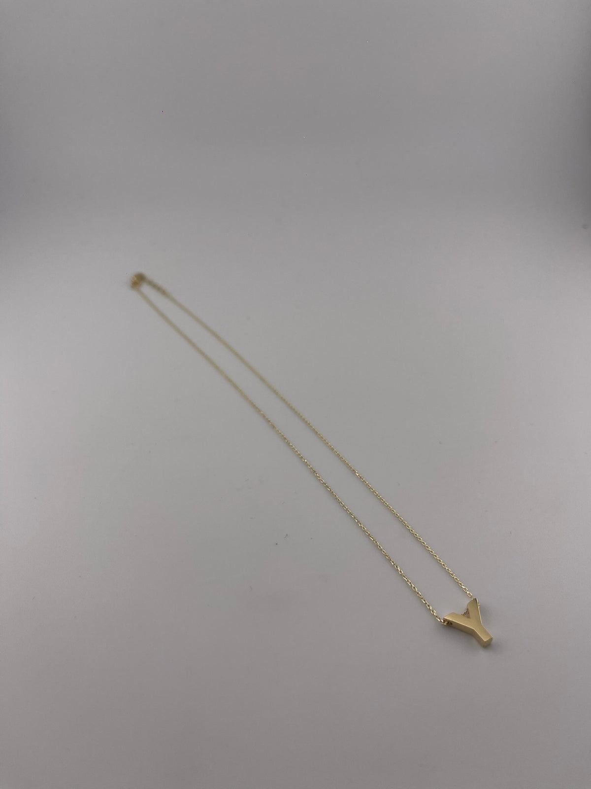 18K Yellow Gold Initial Letter Necklace - Image 7