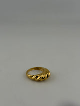 SOLVYR — Sculptural 18K Gold Ring - Image 3