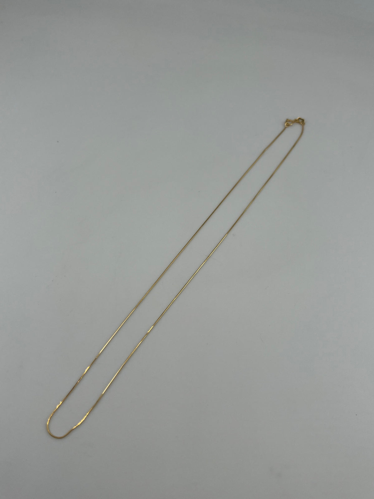 18K Solid Gold Herringbone Chain Necklace - Image 2