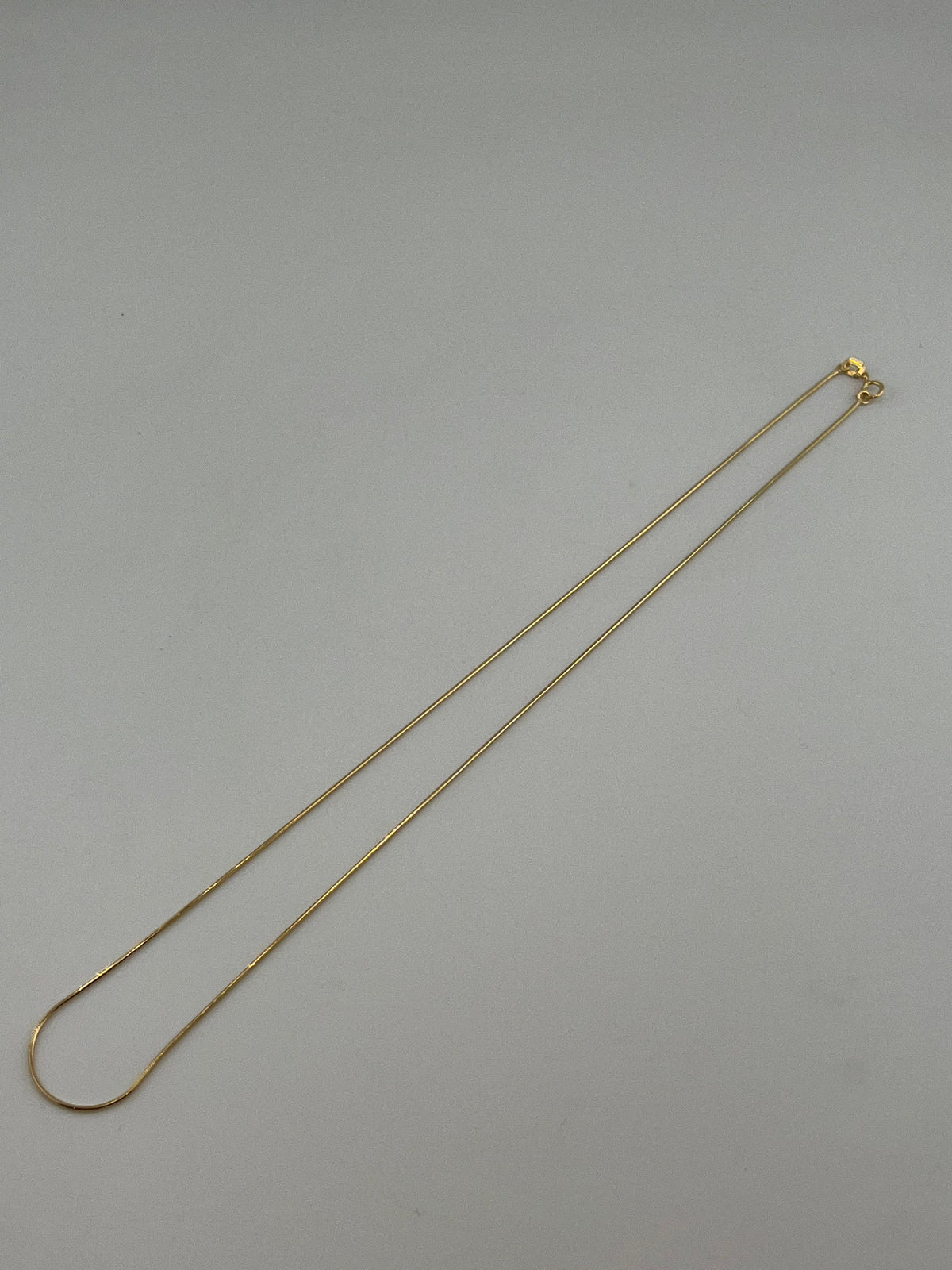 Heavyweight 18K Solid Gold Herringbone Necklace - Image 2