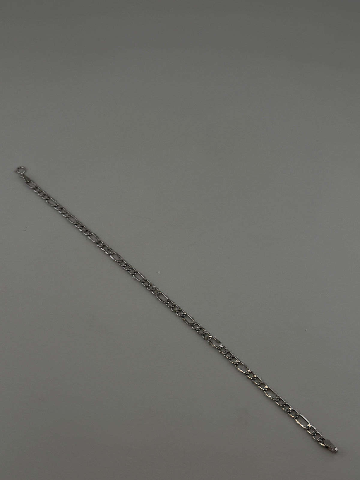 Figaro Bracelet — 18K Solid Gold - Image 1