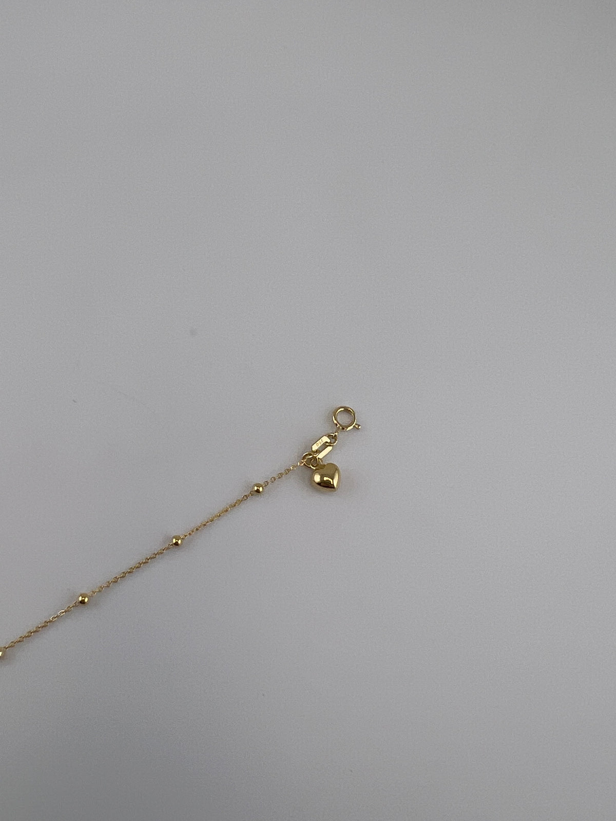 18K Solid Gold Dainty Beaded Heart Bracelet - Image 2