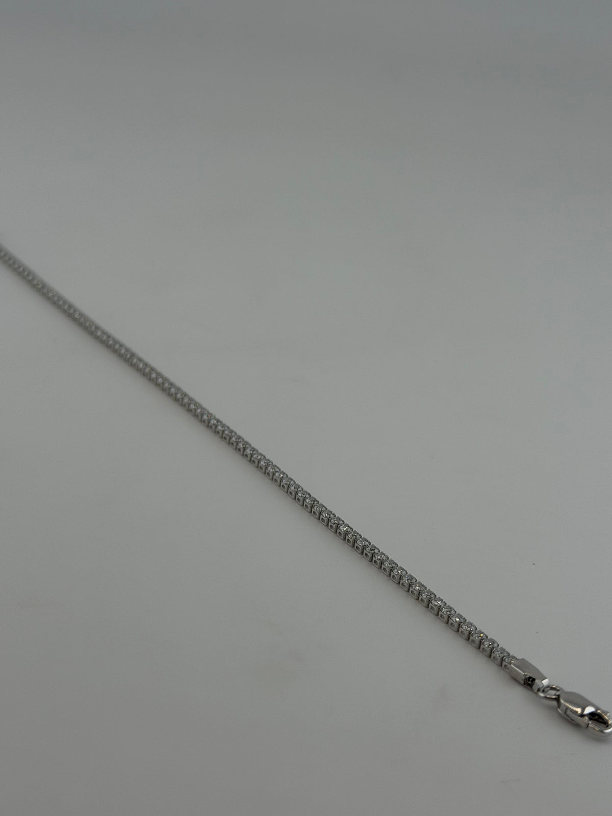 The Éternelle Tennis Bracelet - Image 1