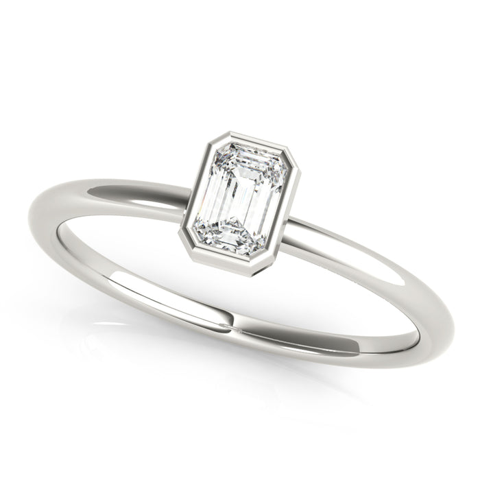 Emerald-Cut Diamond Setting Engagement Ring