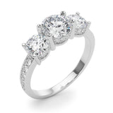 Three Diamond Statement Ring 2 ct - Image 4