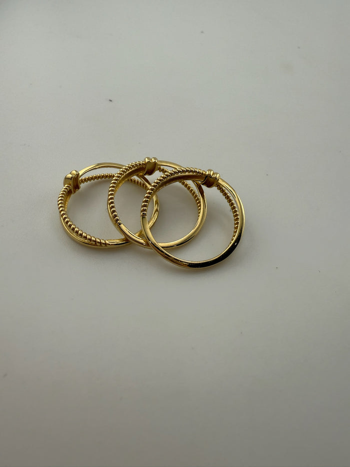 Dainty ring small knot solid 18k gold