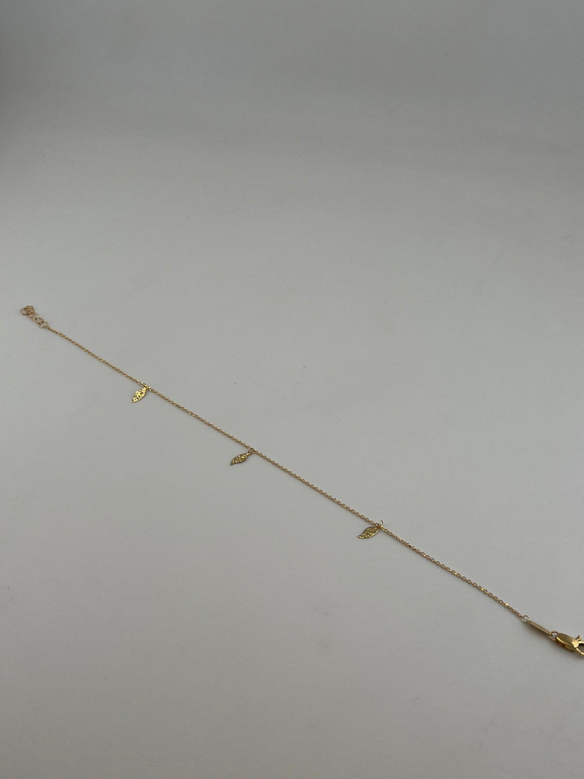 18K Solid Gold Delicate Leaf Anklet - Image 1