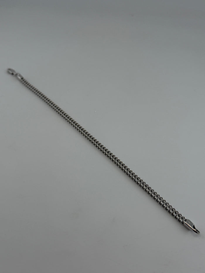 The Royal Weave Bracelet – 18K Solid Gold