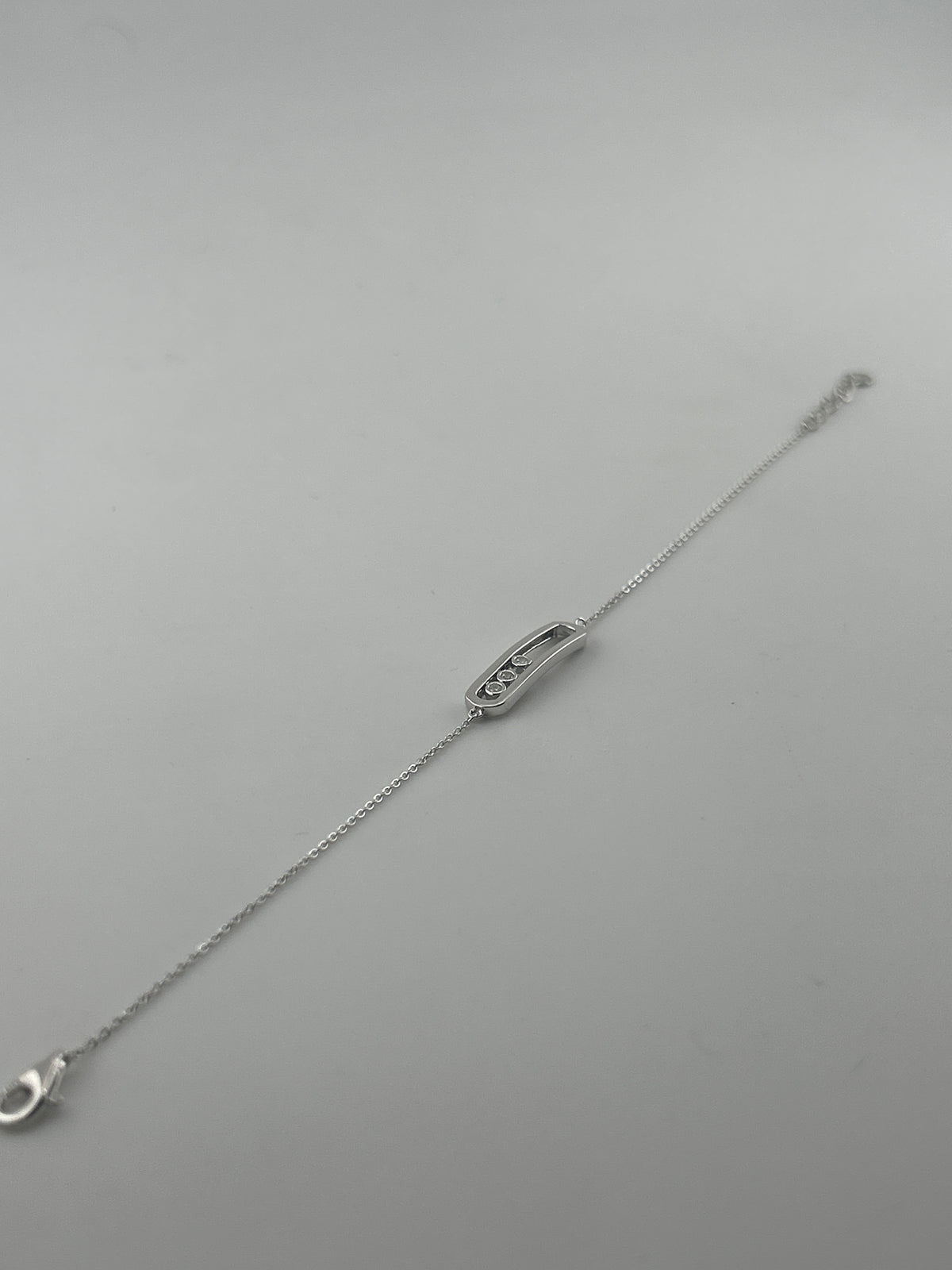 925 Sterling Silver Three Stone Movable CZ Bracelet - Image 3