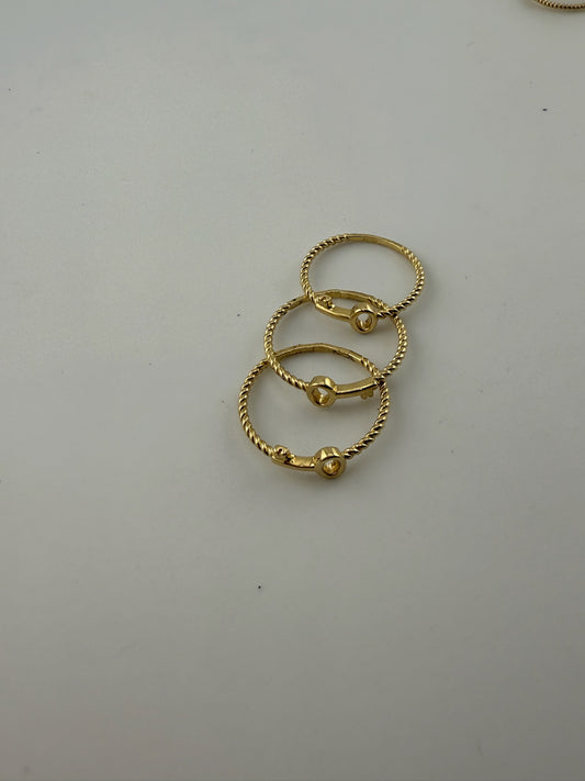 Dainty ring beaded key solid 18k gold