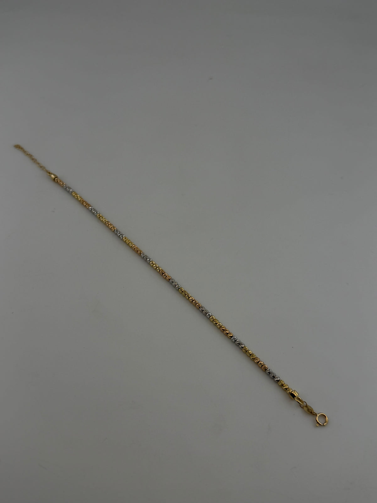 18K Tri-Tone Luxe Link Bracelet - Image 2