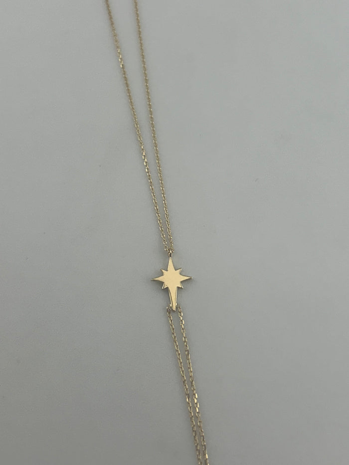 18K Gold Star Chain Necklace