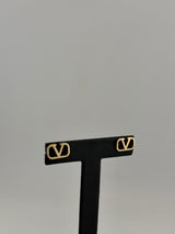 V Signature 18K Solid Gold Stud Earrings - Image 3