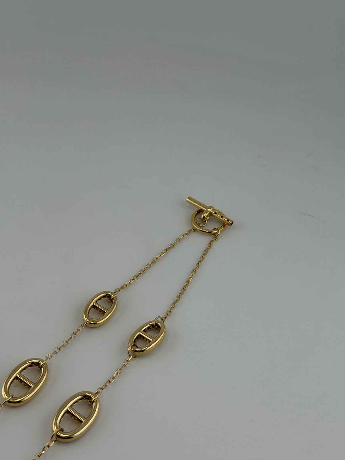 Sculpted Oval Link Necklace
18K Solid Gold - Image 3