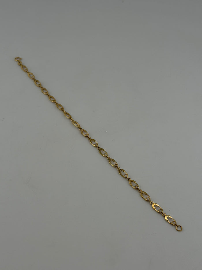 The Aurelia Clip Link Bracelet – 18K Solid Gold