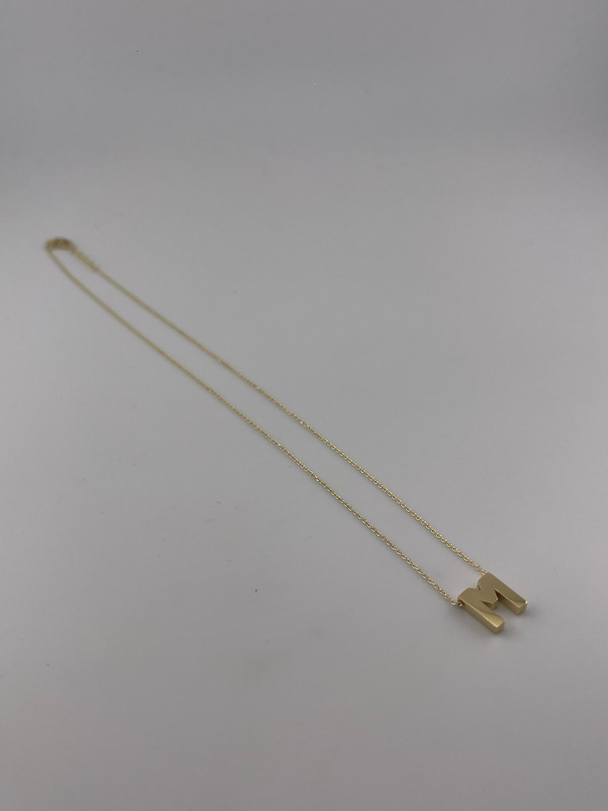 18K Yellow Gold Initial Letter Necklace - Image 13