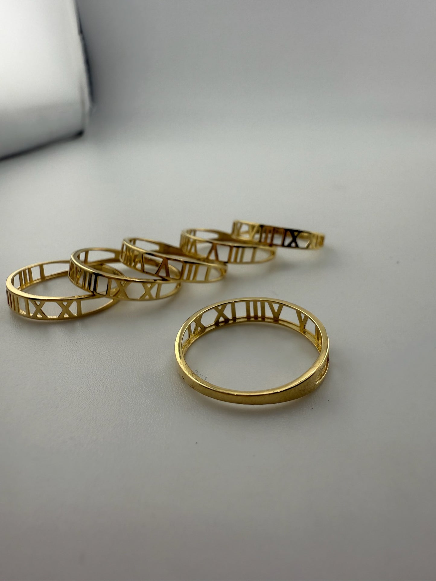 Dainty ring roman letters solid 18k gold