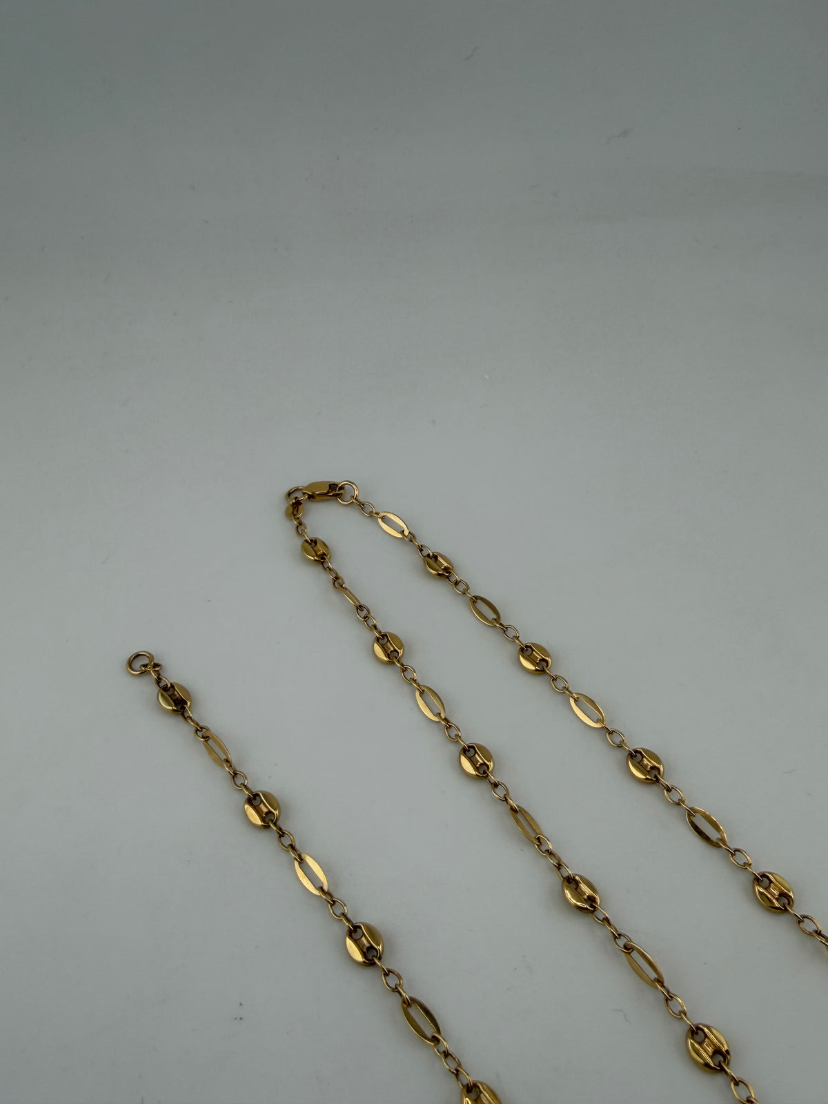 The Aurelia 18K Solid Gold Necklace & Bracelet Set - Image 3