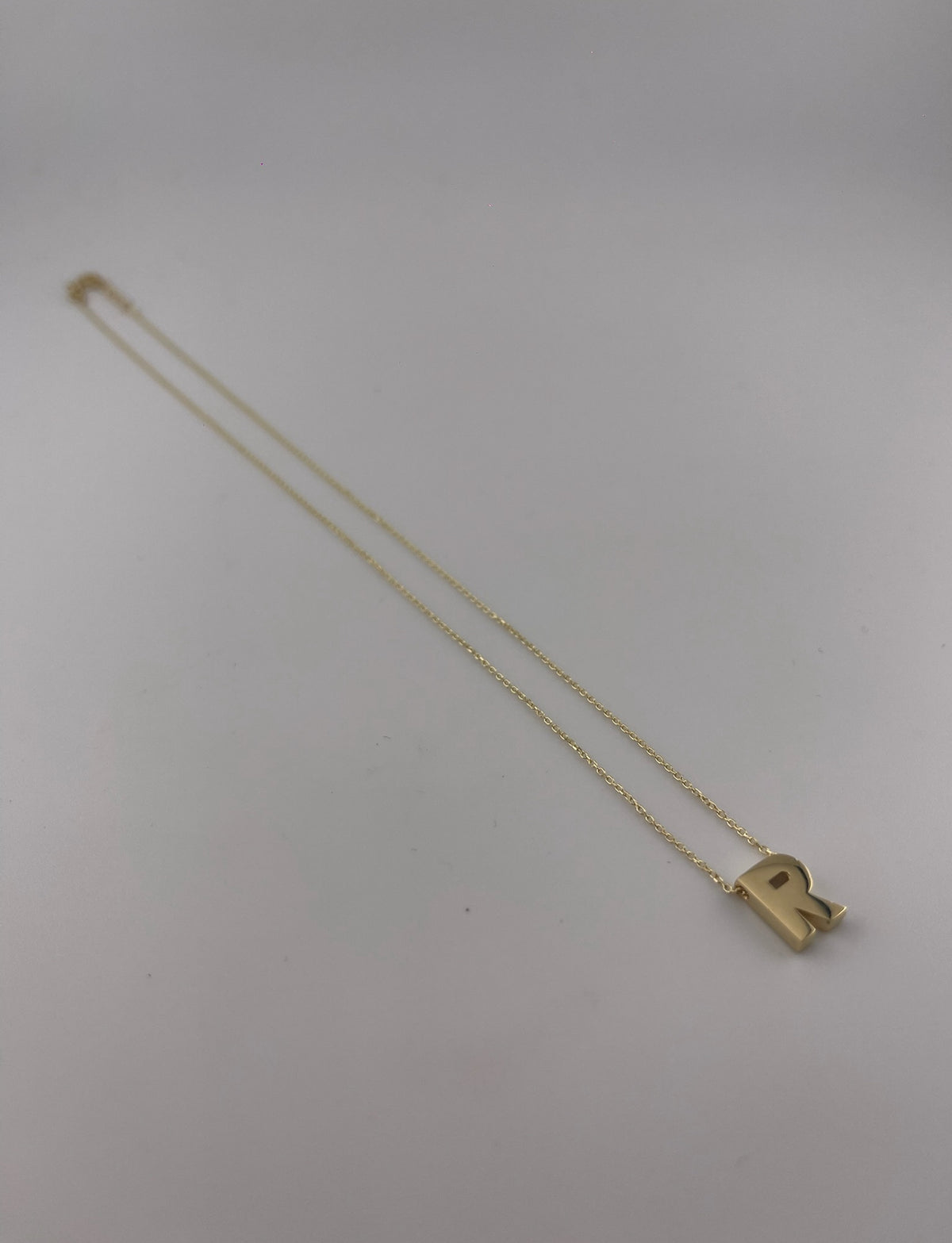 18K Yellow Gold Initial Letter Necklace - Image 3