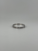 Solid White gold 18k Full-pave bangle with screw markings - Image 1