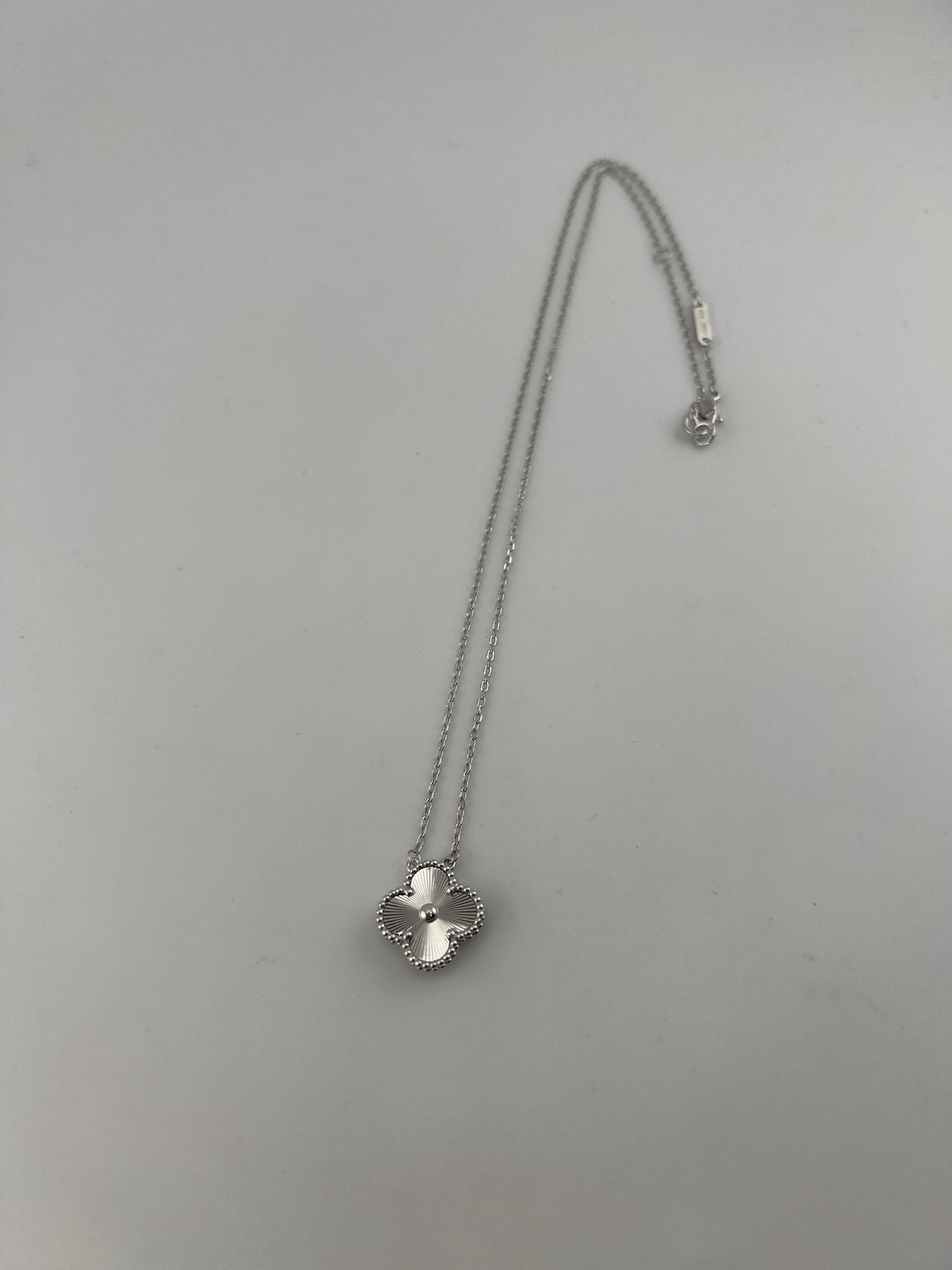 Silver Single Clover Necklace - Image 1