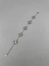 Silver 5 Clover Bracelet - Image 1