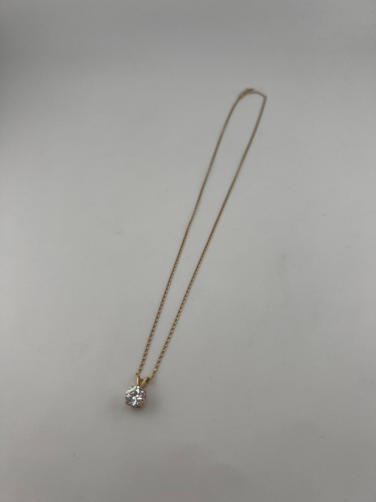 18K Gold Cubic Zirconia Pendant Necklace - Image 2