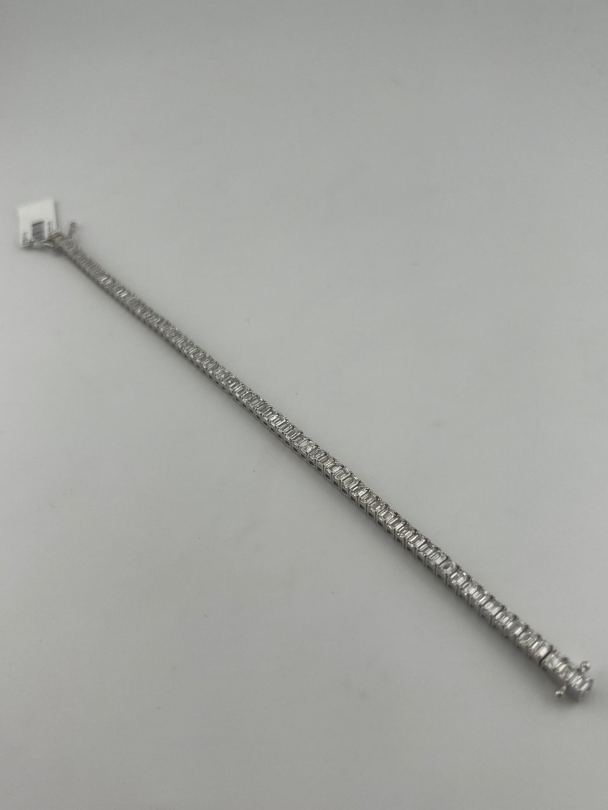 8 Carat Emerald Shape Tennis Bracelet, 14K White Gold, Lab Diamond - Image 2