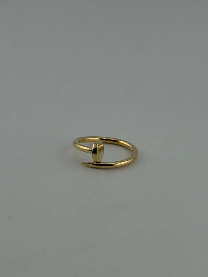 Nail ring, 18k Gold, semi solid
