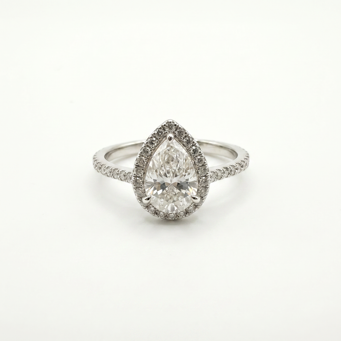 14K White Gold Bear-Shaped Ring